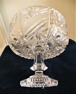 St Louis ou Baccarat Grande Coupe sur pied cristal Taillé 22 x Ht. 20 cm