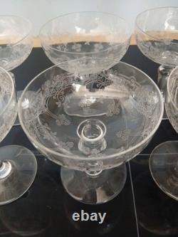 Suite de 6 coupes à champagne en cristal gravé baccarat saint louis h 11.5 cm