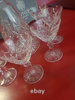 Superbe Service à liqueur Cristal Saint Louis Carafe et 6 verres à liqueur neuf
