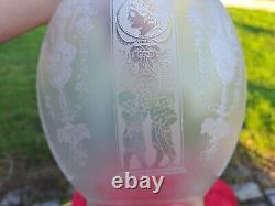 Superbe Tulipe Globe Lampe A Petrole En Cristal Grave De Baccarat Ou Saint Louis