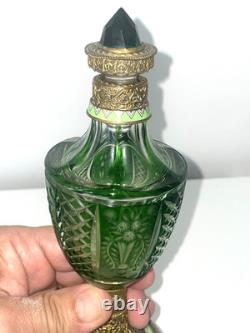 Superbe flacon cristal taillé St Louis