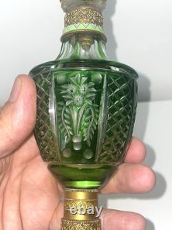 Superbe flacon cristal taillé St Louis