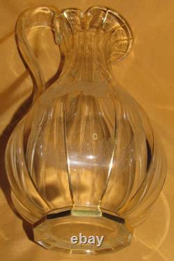 Superbe pichet cristal de Saint Louis Baccarat ancien à décor de feuilles or