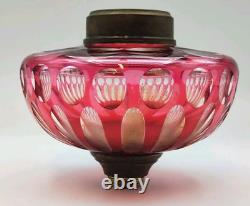 Toupie saint louis cristal rouge lampe a pétrole baccarat