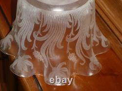 Tres Grosse Tulipe De Lampe A Petrole Cristal Saint Louis Signe Decor Floral