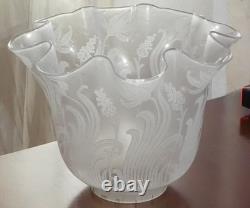 Tres Grosse Tulipe De Lampe A Petrole Cristal Saint Louis Signe Decor Floral