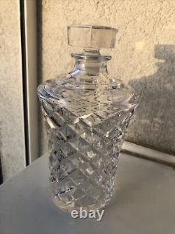 Très élégante carafe en cristal SAINT LOUIS