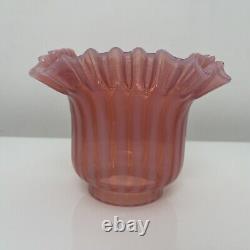 Tulipe lampe verre cristal pétrole oil lamp shade Baccarat Saint Louis Clichy