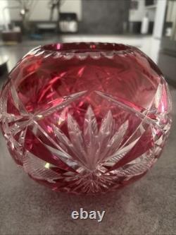 Vase Boule En Cristal Doublé Rouge De Saint-louis Numéro 12 Taillé Main