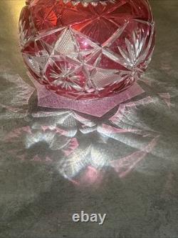 Vase Boule En Cristal Doublé Rouge De Saint-louis Numéro 12 Taillé Main
