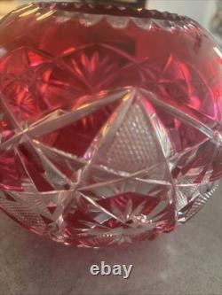 Vase Boule En Cristal Doublé Rouge De Saint-louis Numéro 12 Taillé Main