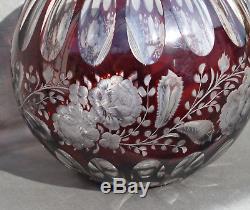 Vase Boule En Cristal Overlay Taillé De Saint Louis Rouge RUBIS