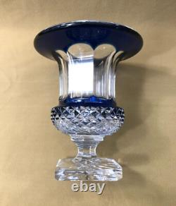 Vase VASQUE DE MEDICIS cristal SAINT LOUIS doublé BLEU modèle VERSAILLES 19,5cm