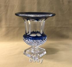 Vase VASQUE DE MEDICIS cristal SAINT LOUIS doublé BLEU modèle VERSAILLES 19,5cm