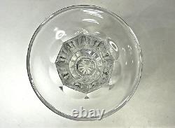 Vase cristal taillé Saint-Louis modèle Versailles pointes diamants XXème