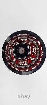 Vase en Cristal Doublé Taillé Couleur Rouge Rubis BOHÊME SAINT-LOUIS BACCARAT