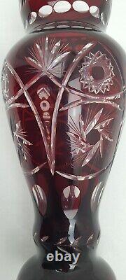 Vase en Cristal Doublé Taillé Couleur Rouge Rubis BOHÊME SAINT-LOUIS BACCARAT