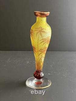 Vase soliflore En Cristal Givre Dégage À L'acide Saint Louis Baccarat
