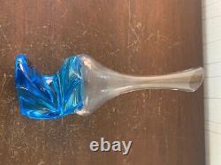Vase soliflore bleu modèle Éole en cristal de Saint Louis