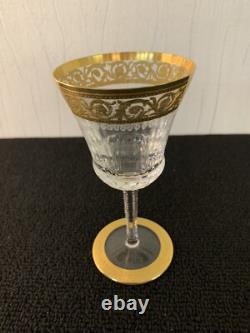 Verre à vin rouge modèle Thistle en cristal de Saint Louis