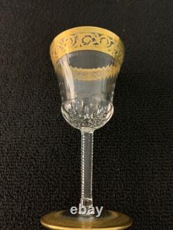 Verre à vin rouge modèle Thistle en cristal de Saint Louis