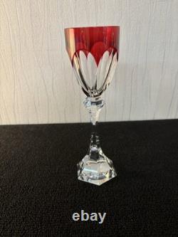 Verre bleu rouge modèle Chambord cristal de Saint Louis