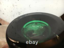 Verre couleur vert en cristal de Saint Louis