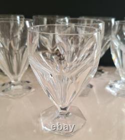 Verres A Vin En Cristal Saint Louis Modèle Poincaré Signé estampillé
