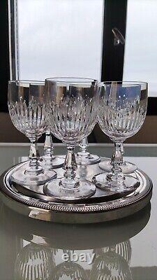 Verres à vin cristal de Saint Louis, modèle Liane, parfait état, Par 2, 4 Ou 6
