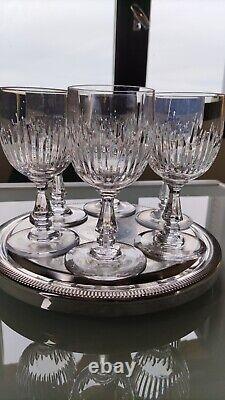 Verres à vin cristal de Saint Louis, modèle Liane, parfait état, Par 2, 4 Ou 6