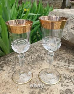 Verres a vin en cristal taille et grave, dore a l'or finstyle Saint -Louis French