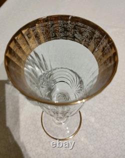 Verres a vin en cristal taille et grave, dore a l'or finstyle Saint -Louis French