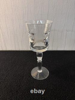 Verres vin blanc modèle Cosmos cristal Saint Louis